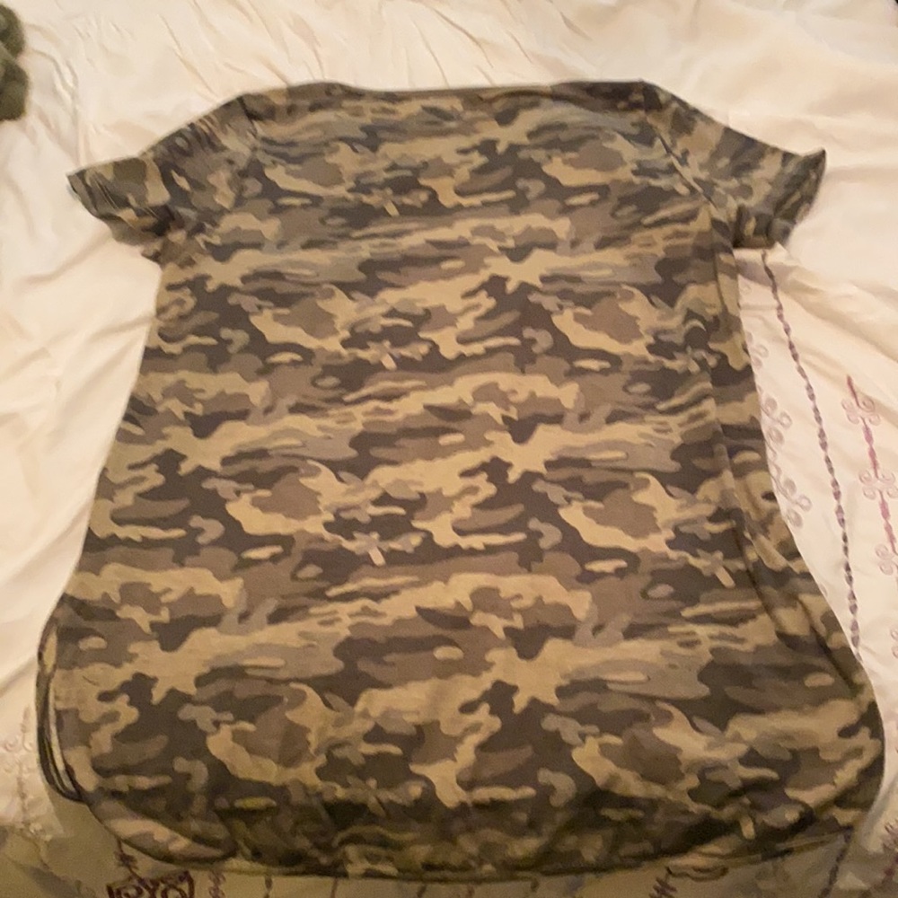 Top - Picture 4 of 6